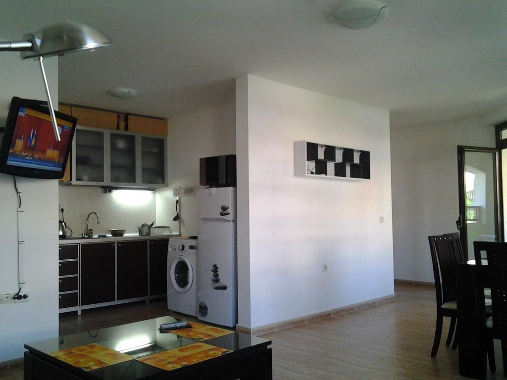 Etara 2 Apartment Sveti Vlas Ruang foto